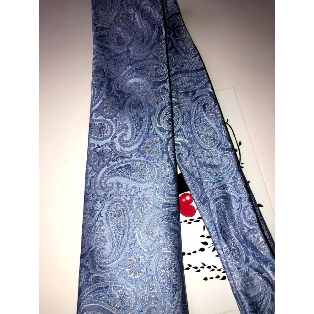 Joseph Abboud Necktie XL Paisley Lite Blue Silk   64" X 3.75" EUC